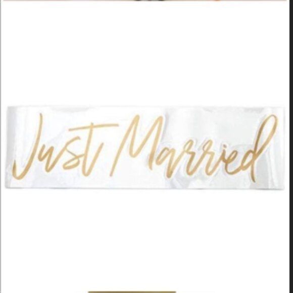 'Just Married'  Window Cling, by Twos Company, NWT - Picture 4 of 4